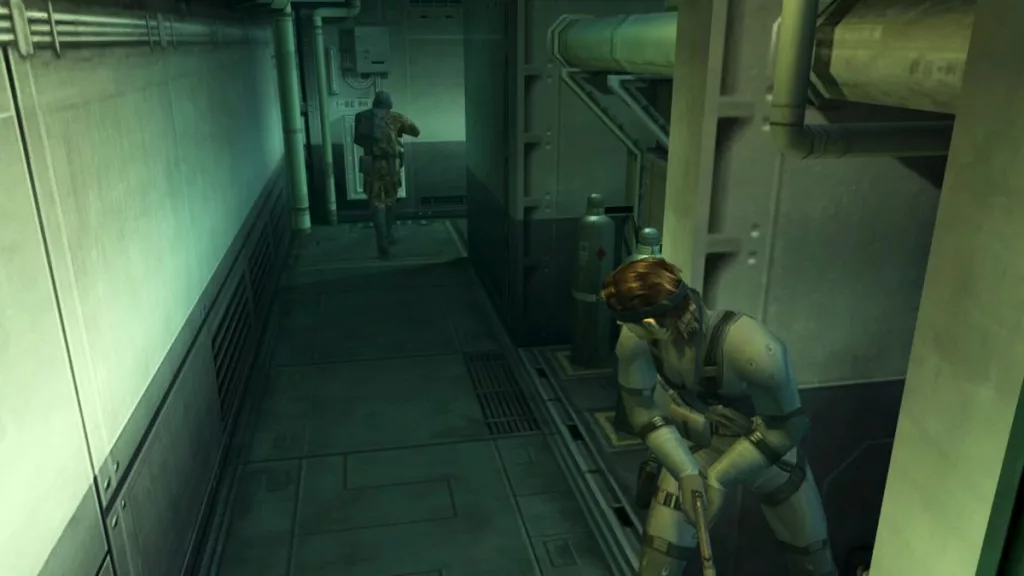 Captura de pantalla que muestra a Snake en el Buque.